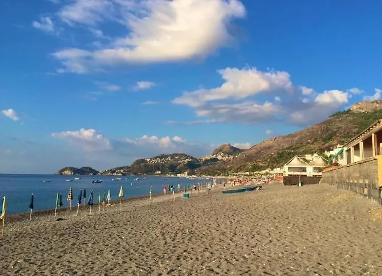 Holiday home Casa Vacanze A Milorda Letojanni